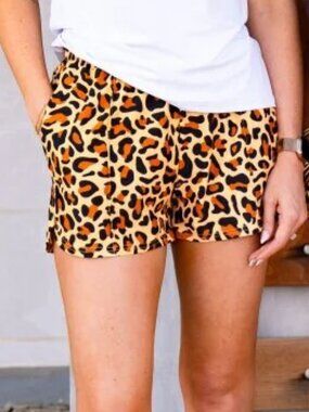 The Buckley Shorts in Leo